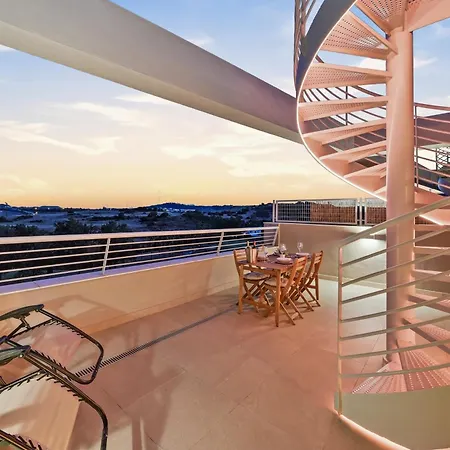 Sunny Golf - Luxury Penthouse - Rooftop Retreat Estepona