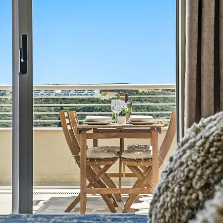 Sunny Golf - Luxury Penthouse - Rooftop Retreat Estepona