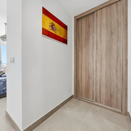 Sunny Golf - Luxury Penthouse - Rooftop Retreat * Estepona