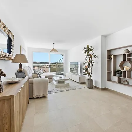 Sunny Golf - Luxury Penthouse - Rooftop Retreat Lejlighed