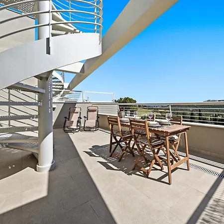 Sunny Golf - Luxury Penthouse - Rooftop Retreat Lejlighed Estepona